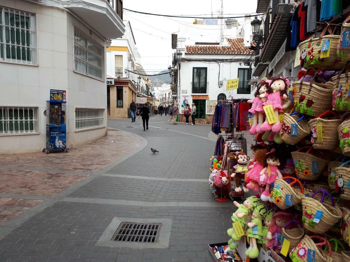 Calle Antonio Millon Nerja Εξωτερικό φωτογραφία