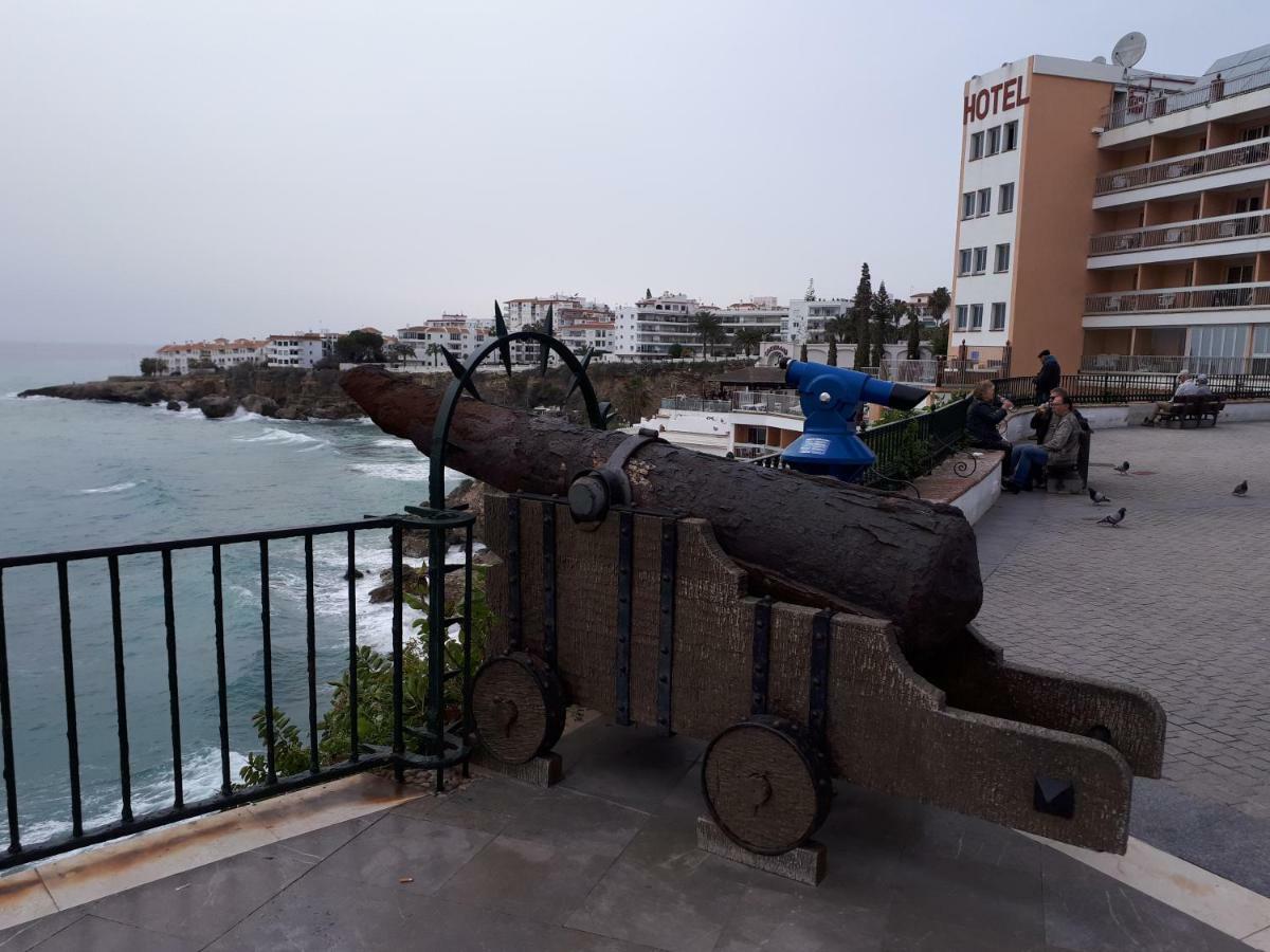 Calle Antonio Millon Nerja Εξωτερικό φωτογραφία